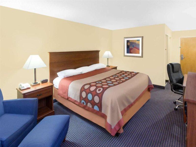 Super 8 By Wyndham Hattiesburg South Eksteriør bilde